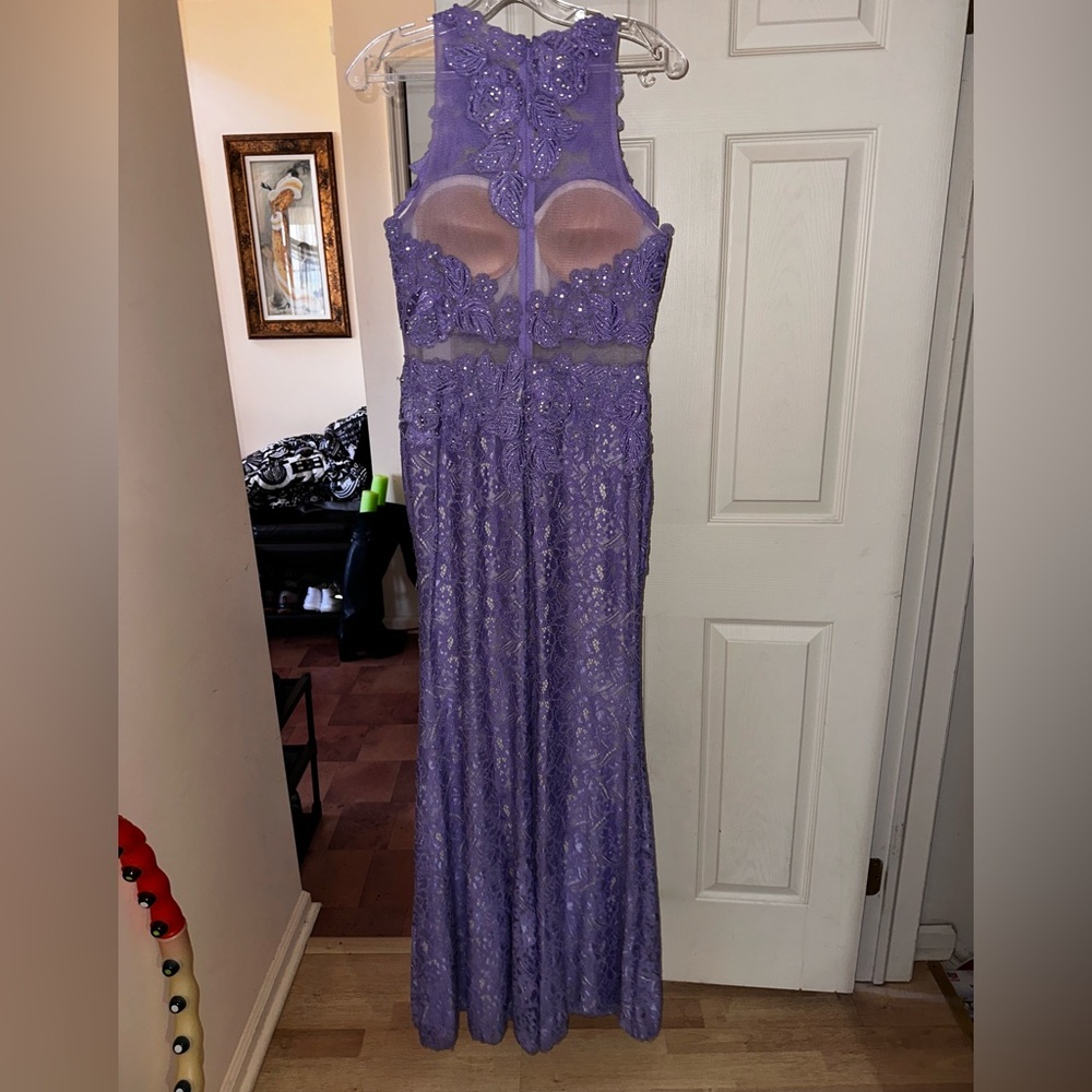 Prom dress!! - Picture 9 of 12